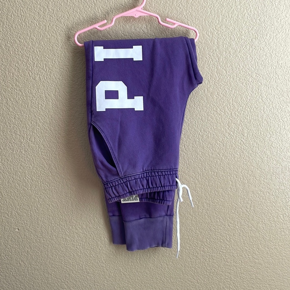 Pink jogger swears purple